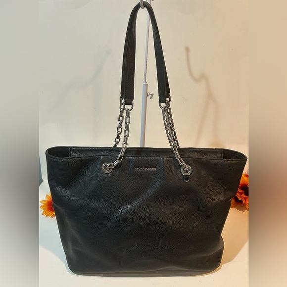 Michael Kors Black pebble Leather zipper Tote with Chain link Straps - Picture 11 of 11